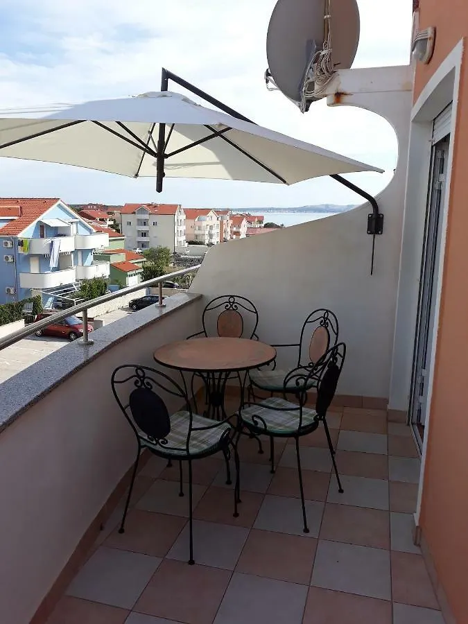 Marina & Luka Apartment Povljana