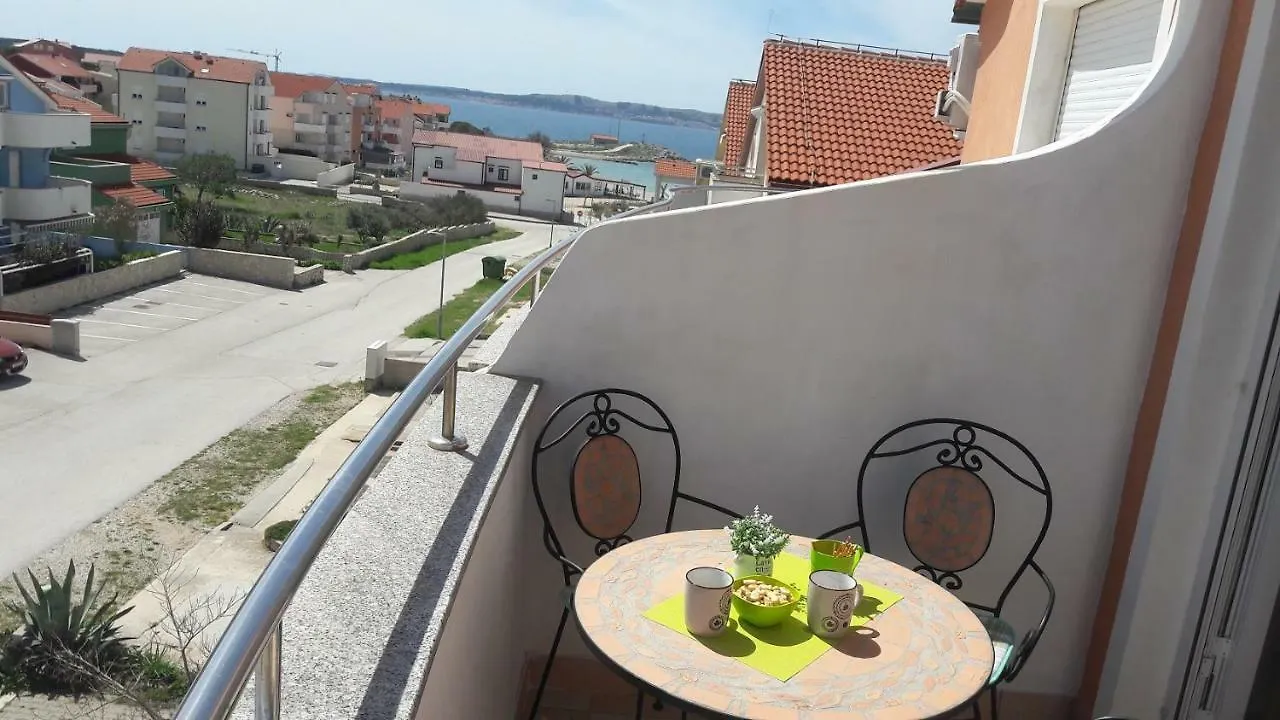 Marina & Luka Apartment Povljana Croatia